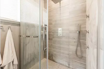 2108 W 18th Place #2, Chicago, IL 60608 - Photo 18