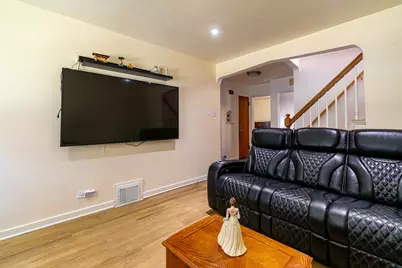 6824 S Kildare Avenue, Chicago, IL 60629 - Photo 2