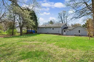 333 W Pine St, Paxton, IL 60957 - Photo 28