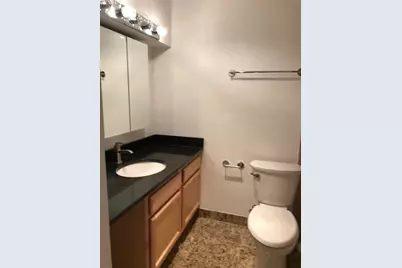 525 W Hawthorne Place #2706, Chicago, IL 60657 - Photo 6