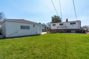 7528 Churchill St, Morton Grove, IL 60053 - Photo 24