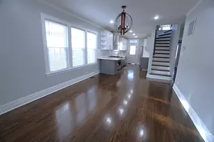 5249 Hoffman St, Skokie, IL 60077 - Photo 6