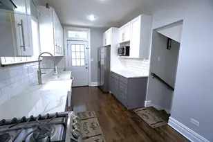 5249 Hoffman St, Skokie, IL 60077 - Photo 10