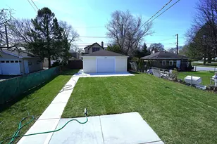 5249 Hoffman St, Skokie, IL 60077 - Photo 38