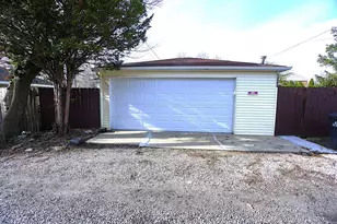 5249 Hoffman St, Skokie, IL 60077 - Photo 44