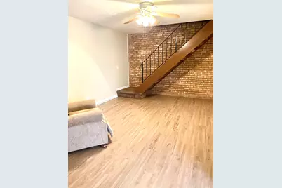 [Address not provided], Bartlett, IL 60103 - Photo 4