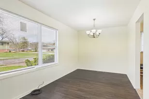 209 Todd St, Park Forest, IL 60466 - Photo 6