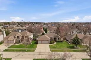 1007 Peregrine Way, Hampshire, IL 60140 - Photo 40