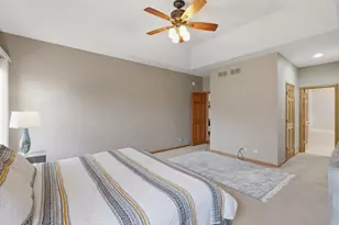 1007 Peregrine Way, Hampshire, IL 60140 - Photo 18