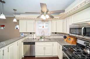 4114 W 79th Pl, Chicago, IL 60652 - Photo 10