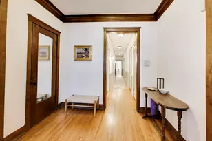 433 W Melrose St, Chicago, IL 60657 - Photo 2