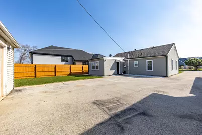 7740 Laramie Avenue, Burbank, IL 60459 - Photo 28