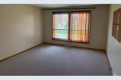 8037 S Wentworth Avenue, Chicago, IL 60620 - Photo 16