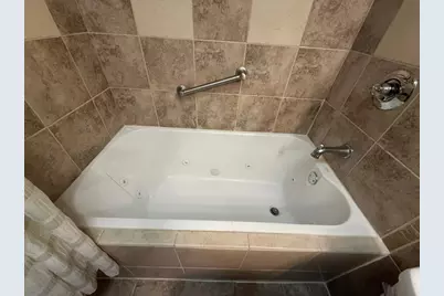 8037 S Wentworth Avenue, Chicago, IL 60620 - Photo 10