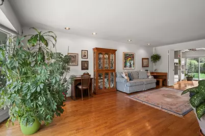 9405 Natchez Avenue, Morton Grove, IL 60053 - Photo 8