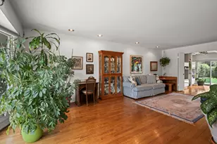 9405 Natchez Ave, Morton Grove, IL 60053 - Photo 8