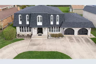 9405 Natchez Avenue, Morton Grove, IL 60053 - Photo 4