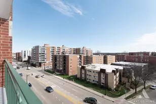 650 S River Rd, Des Plaines, IL 60016 - Photo 30