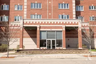 650 S River Rd, Des Plaines, IL 60016 - Photo 2