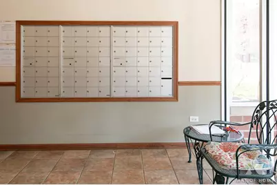 650 S River Road #701, Des Plaines, IL 60016 - Photo 4