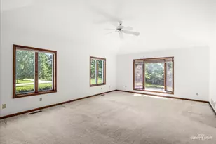 10 Century Ct, Oswego, IL 60543 - Photo 22