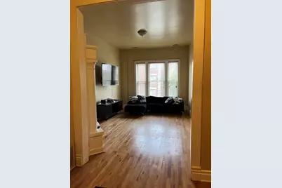 4429 S Calumet Avenue #2, Chicago, IL 60653 - Photo 2