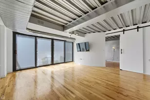 1910 S Indiana Ave, Chicago, IL 60616 - Photo 2