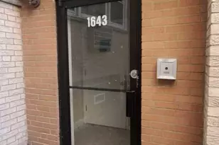1643 W Sherwin Ave, Chicago, IL 60626 - Photo 2