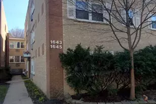 1643 W Sherwin Ave, Chicago, IL 60626 - Photo 1