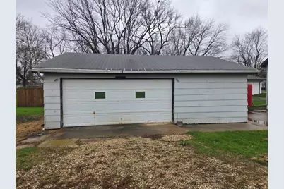 407 N Elm Street, Gardner, IL 60424 - Photo 4