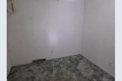 407 N Elm Street, Gardner, IL 60424 - Photo 8