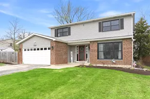 1150 Lehnertz Ave, Aurora, IL 60505 - Photo 2