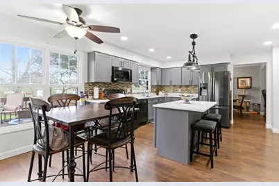 1150 Lehnertz Avenue, Aurora, IL 60505 - Photo 10