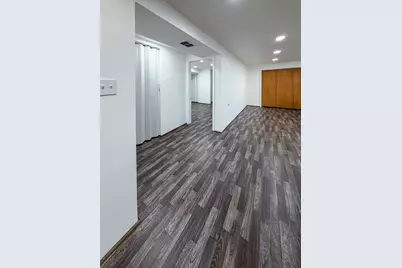 [Address not provided], Oak Lawn, IL 60453 - Photo 20