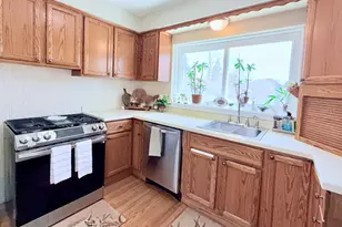 [Address not provided], Oak Lawn, IL 60453 - Photo 4