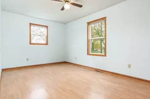 603 Fairview St, Durand, IL 61024 - Photo 14