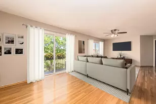 9500 Dee Rd, Des Plaines, IL 60016 - Photo 4