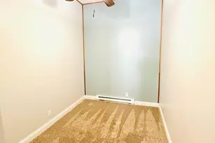 726 S 2nd Ave, Hoopeston, IL 60942 - Photo 4