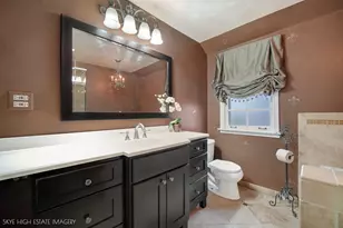 3447 W Maple St, Evergreen Park, IL 60805 - Photo 18