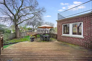 3447 W Maple St, Evergreen Park, IL 60805 - Photo 30