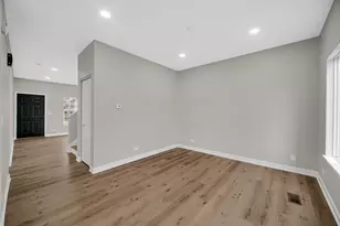 2261 Rebecca Cir, Montgomery, IL 60538 - Photo 6