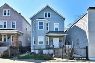 8602 S Muskegon Ave, Chicago, IL 60617 - Photo 1