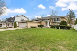 515 N Walnut St, Itasca, IL 60143 - Photo 1