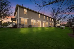 1532 Legacy Dr, Dekalb, IL 60115 - Photo 6