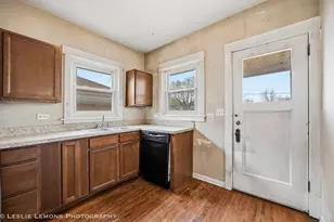 3437 Wesley Ave, Berwyn, IL 60402 - Photo 12