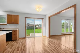 1654 Hilda Dr, Lake Holiday, IL 60548 - Photo 10