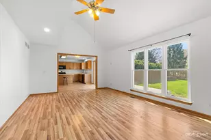 1654 Hilda Dr, Lake Holiday, IL 60548 - Photo 8