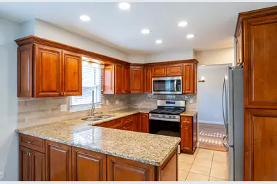 5N575 Abilene Trail, Bloomingdale, IL 60108 - Photo 6