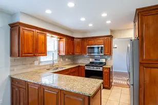 5N575 Abilene Trail, Bloomingdale, IL 60108 - Photo 6