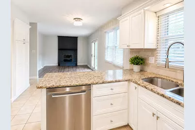 5N575 Abilene Trail, Bloomingdale, IL 60108 - Photo 8